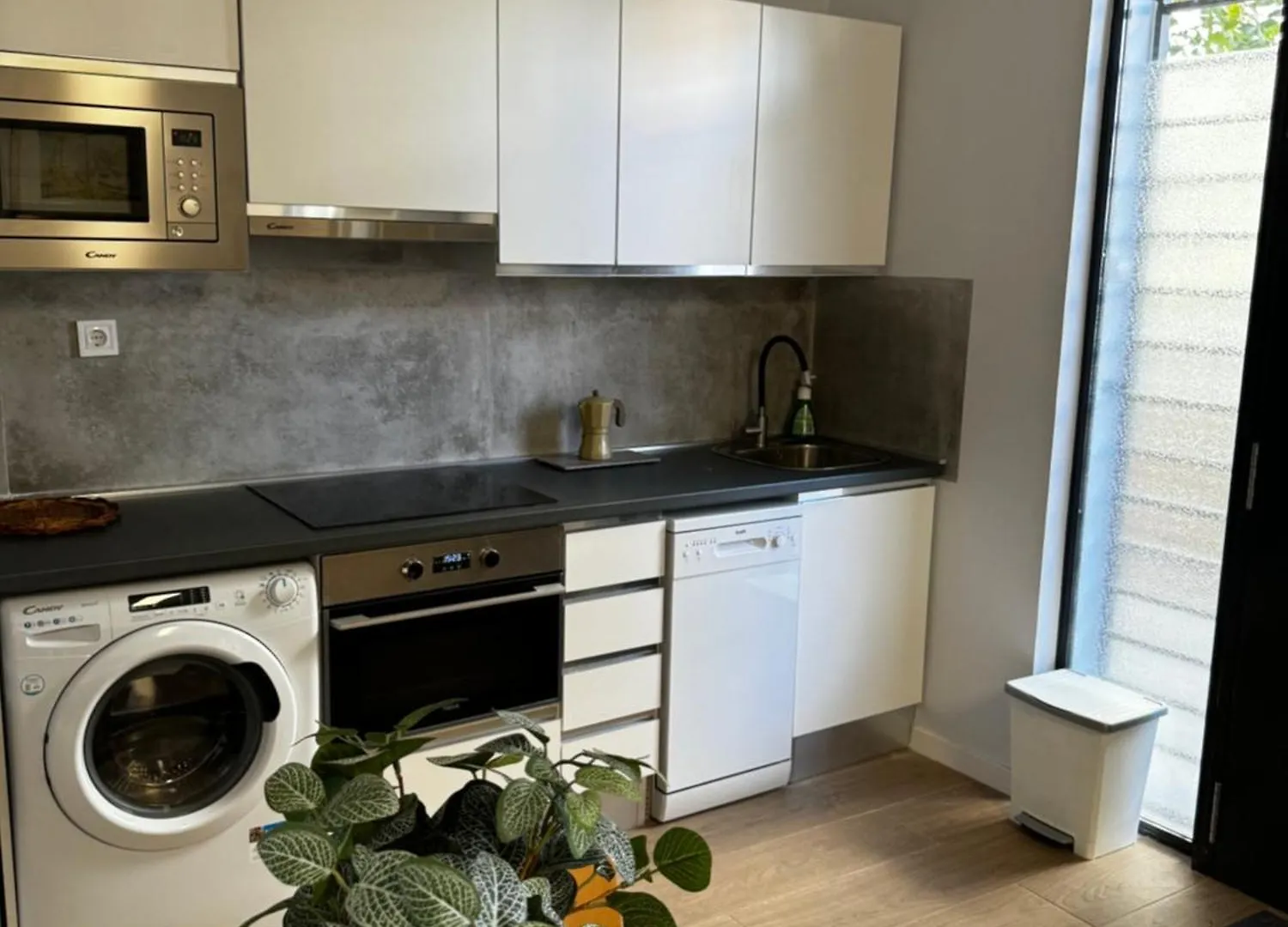 Exyca Castellana Apartment Madrid